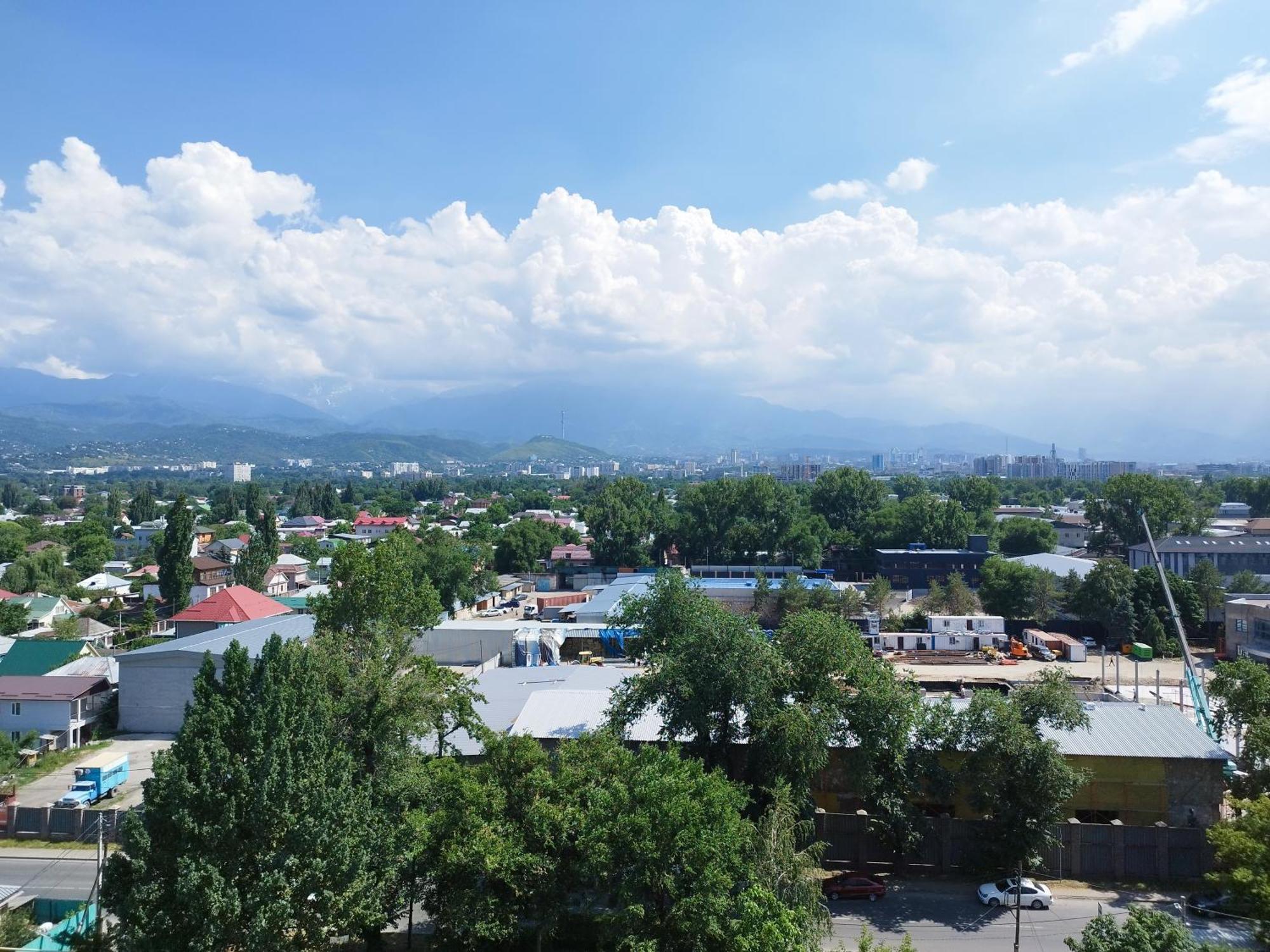 Almaty City Apartment Алматы
