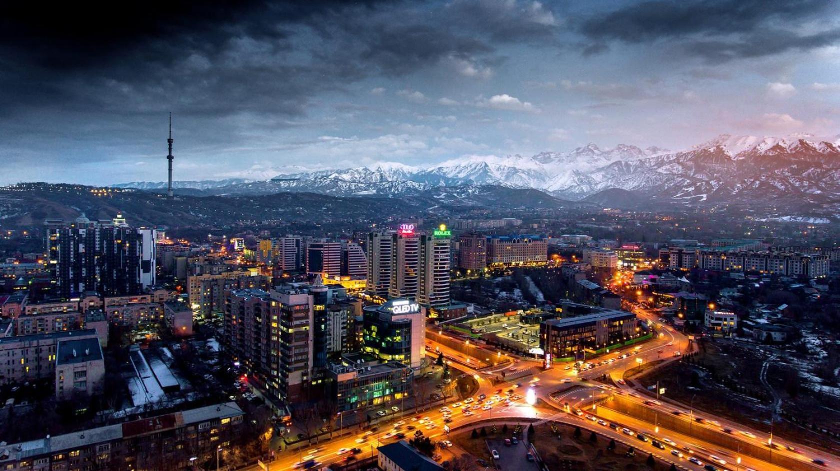 Almaty City Apartment Apartment *